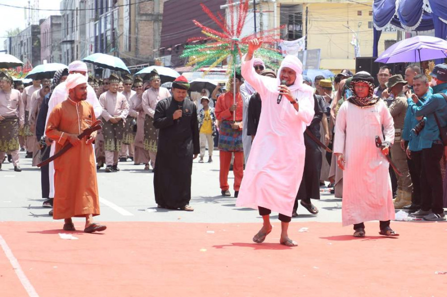 Aksi Teatrikal DKS Siak Pukau Penonton di Panggung Utama MTQ Riau