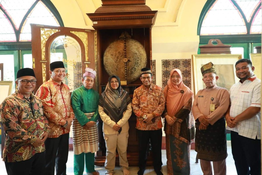 Terima Kunjungan PT PHR dan SKK Migas, Afni Minta Rekrut Tenaga Kerja Anak Siak