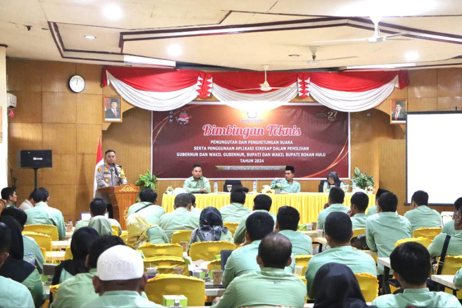 Polres Rohul Gelar Bimtek Pemungutan dan Penghitungan Suara Melalui Aplikasi Sirekap
