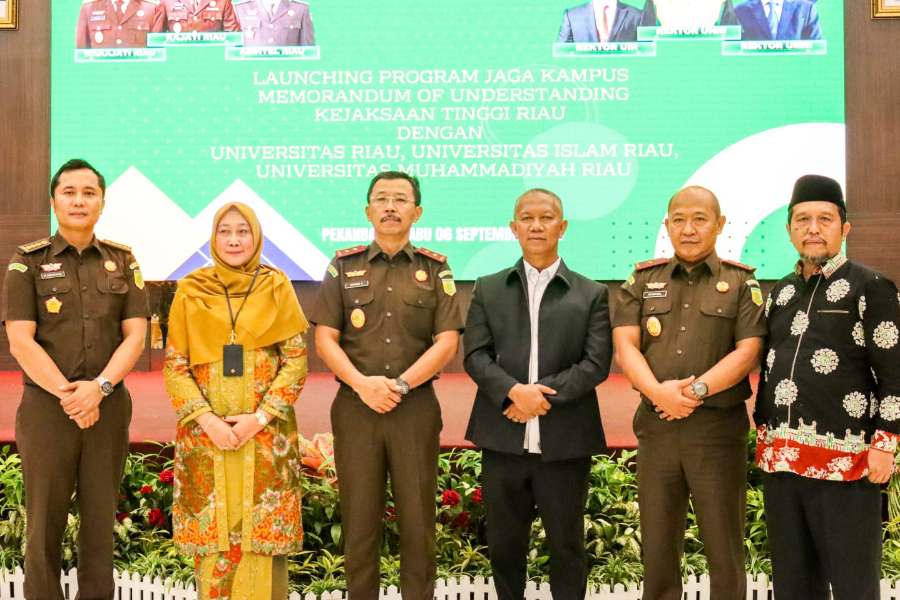Kajati Riau MoU dengan Tiga Universitas di Riau