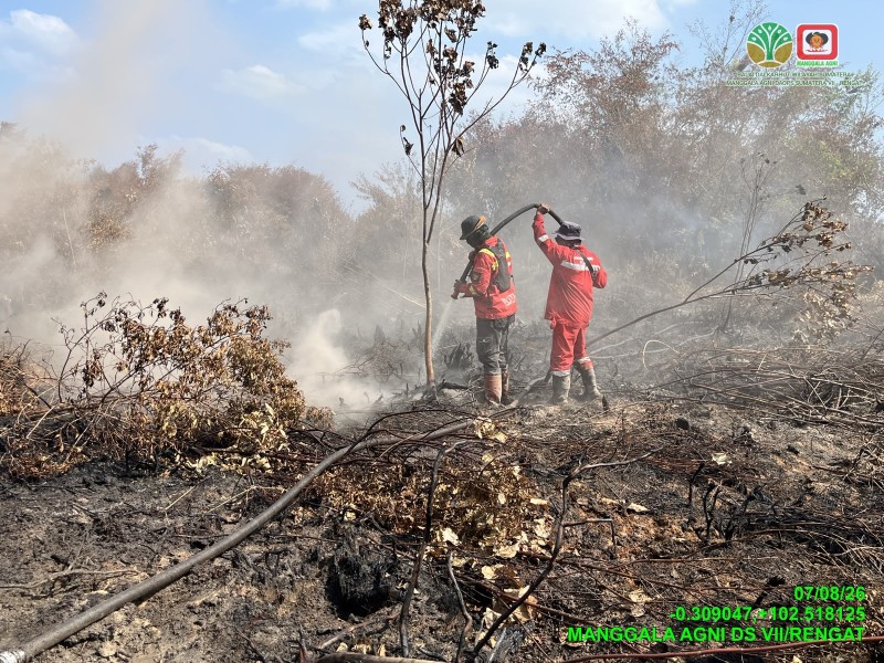 Dari Kampar hingga Bengkalis, Tim Manggala Agni Masih Berjibaku Padamkan Karhutla