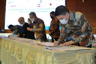 Dengan Total 13 PJBTL & MoU, Kontrak Terbesar yang Pernah Didapatkan PLN