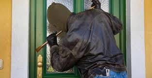 Terekam di CCTV, Palaku Aksi Curat di Toko Ponsel Diamankan Polisi