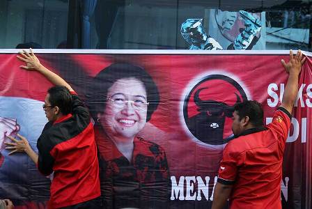 Pilkada Bali, PDIP Resmi Usung Cagub I Wayan Koster