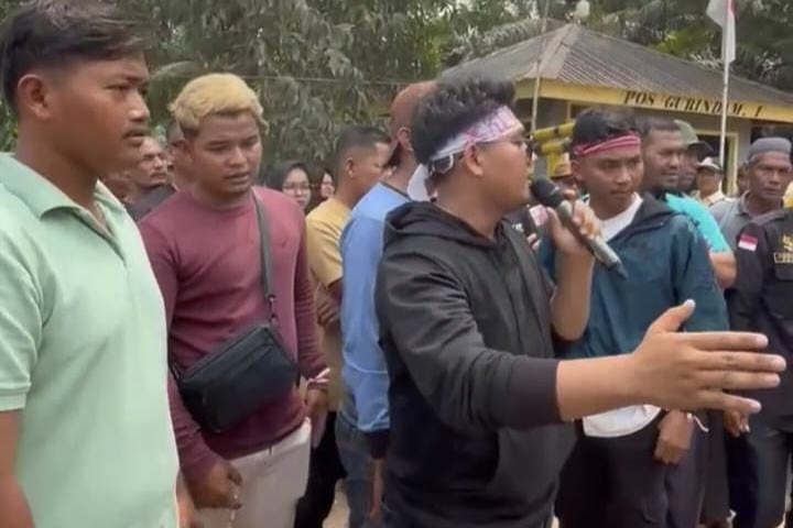 Izin Dicabut Pemerintah, Warga Pulau Rupat Riau Sebut PT SRL Bikin Sengsara