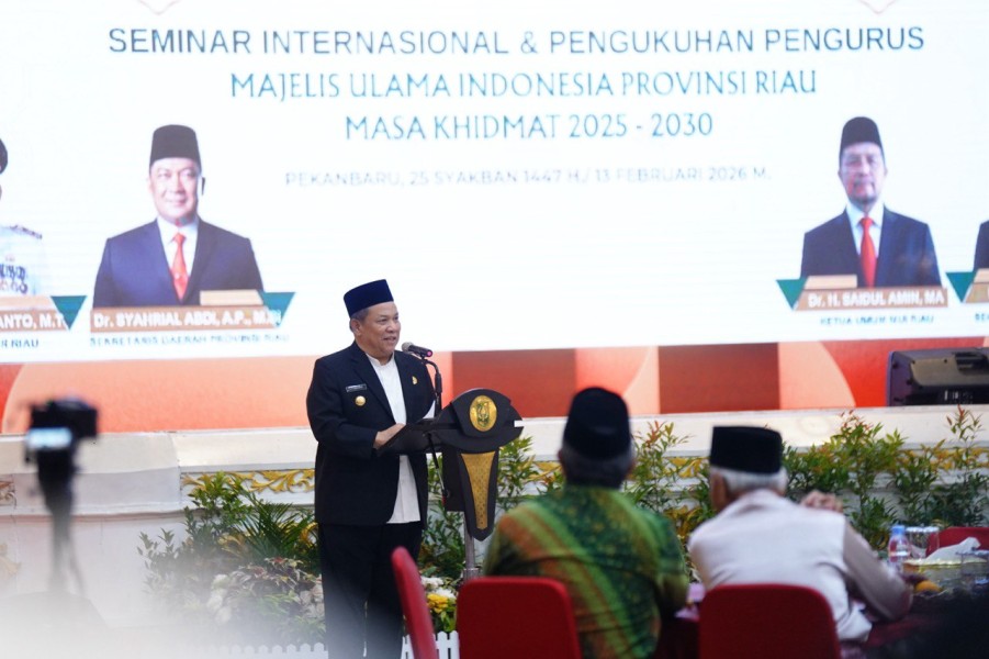 MUI Riau Masa Khidmat 2025–2030 Resmi Dikukuhkan, Pemprov Siap Bersinergi Bangun Umat