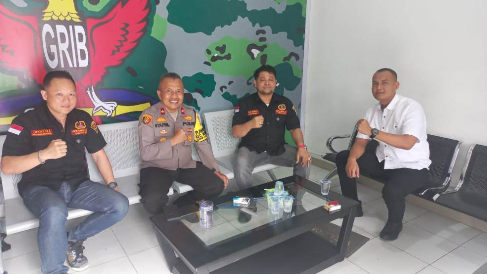 Kunjungi Kantor Ormas, Kapolsek Bukit Raya Sampaikan Pesan Pemilu Damai 2024