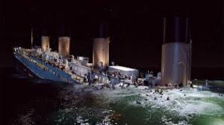 Kapal Selam Temukan Puing Kapal Titanic yang Tenggelam Tahun 1912
