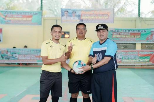 Buka Turnamen Futsal Irematom Cup, Suhardiman Ajak Tingkatkan Prestasi Olahraga di Kuansing