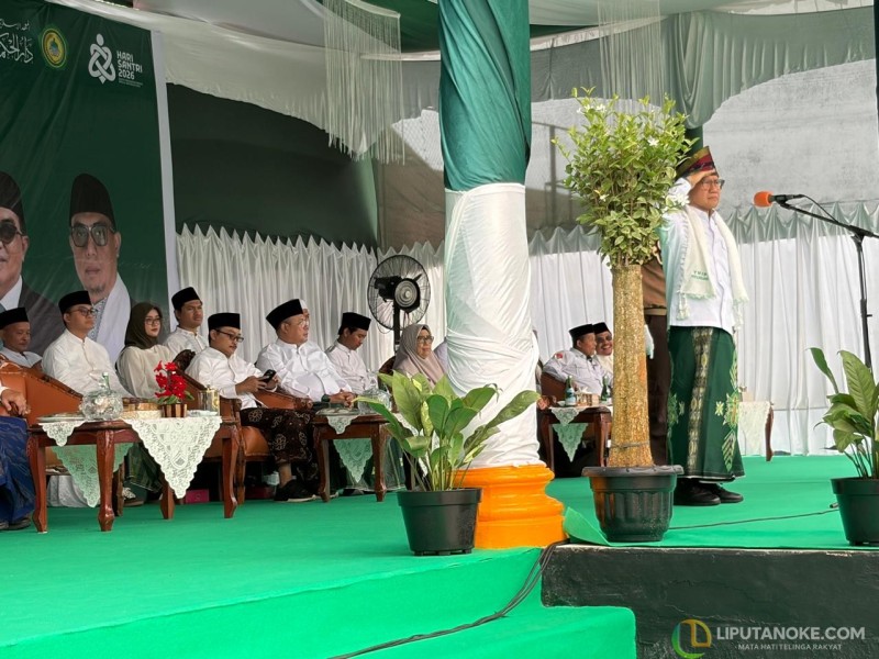 Panglima Santri Muhaimin Iskandar Hadiri Upacara HSN 2026 di Ponpes Dar El Hikmah Pekanbaru