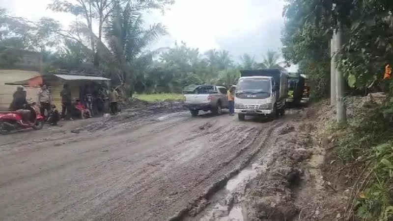 Rusak Parah, BPJN Riau Gesa Perbaikan Ruas Jalan Pekanbaru-Kuansing