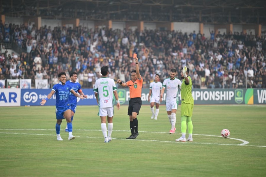Unggul Jumlah Pemain, PSPS Pekanbaru Masih Buntu 0-0 vs PSMS di Babak Pertama