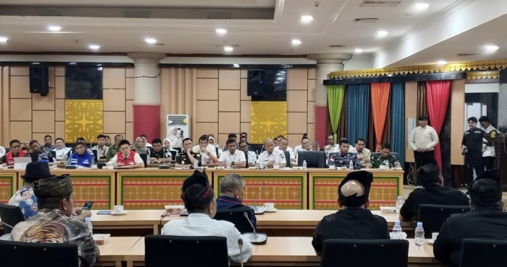 Tegas! Mantan Gubri Minta Kapolda dan Pangdam Dicopot Jika Tak Mampu Atasi Kelangkaan Solar