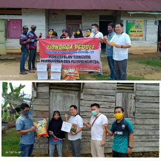 Door to Door, Marga Tionghoa Rengat Barat Bagikan Sembako & Masker di 10 Desa