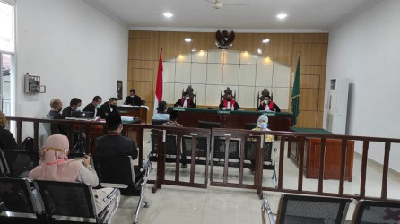 Terpapar Corona, Eko Suharjo Tidak Hadir di Sidang Pidana Pemilihan Kepala Daerah