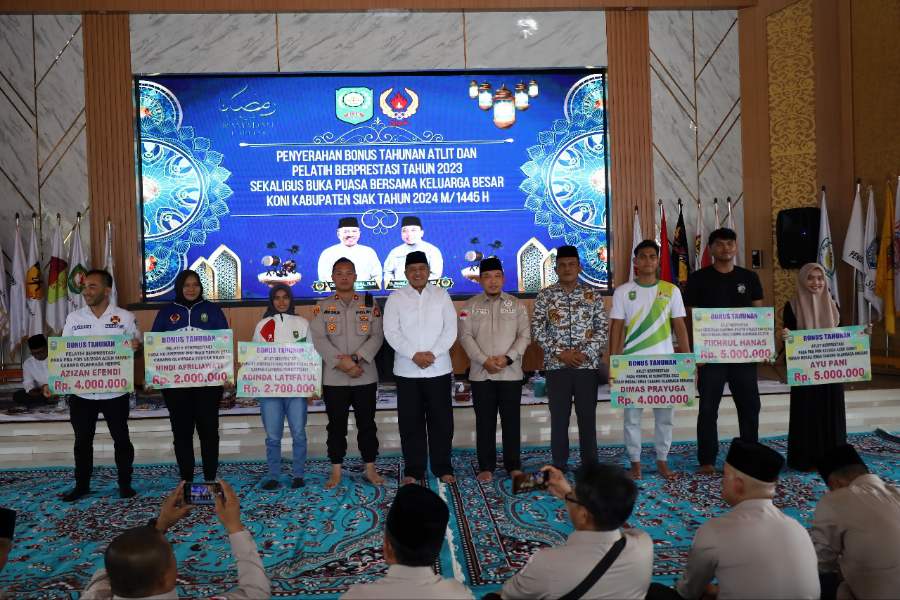 Sebanyak 109 Atlet dan Pelatih Berprestasi Siak Diguyur Bonus Tahunan