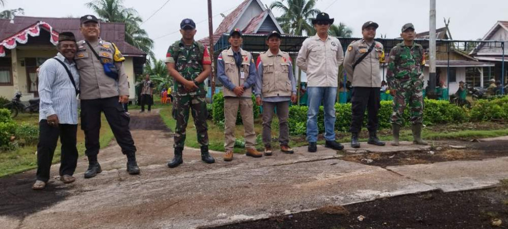 Sinergitas TNI Polri Amankan Kampanye Pilkada 2024 di Kecamatan Pulau Burung Inhil