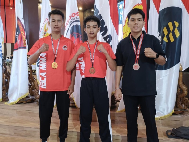 3 Atlet MMA Siak Raih Medali di Kejurnas Dankor Brimob di Depok