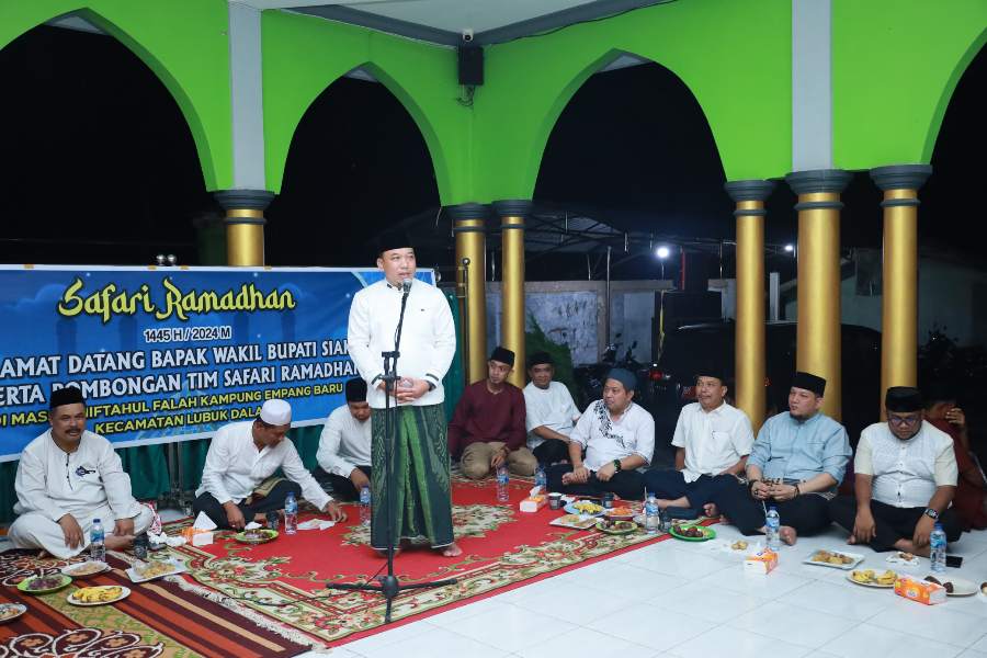 Perdana, Tim Safari Ramadhan 1445 H Pemkab Siak Kunjungi Dua Masjid