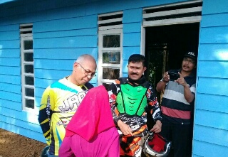 Pj Bupati Inhil Apresiasi Bedah Rumah Gagasan FKWI