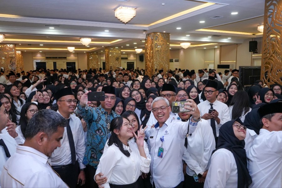 Lantik 976 ASN, Menaker Tekankan Integritas dan Kekompakan