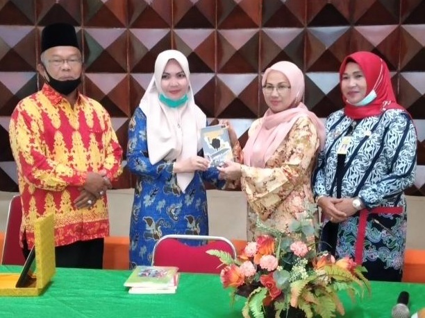 DPAD Bersama Atpusi Inhil Kunjungi Dispersip Riau dan Sejumlah Pustaka Sekolah di Pekanbaru