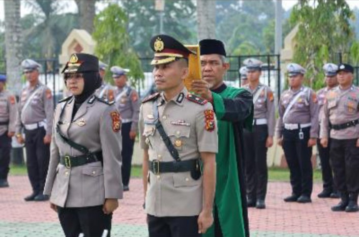 Dipimpin Langsung Kapolres AKBP Sepuh, Polres Siak Gelar Upacara Serah Terima Jabatan Wakapolres