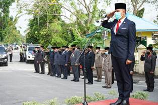 Pjs.Bupati Siak Bersama Forkopimda Laksanakan Upacara Peringatan Hari Pahlawan Ke-75