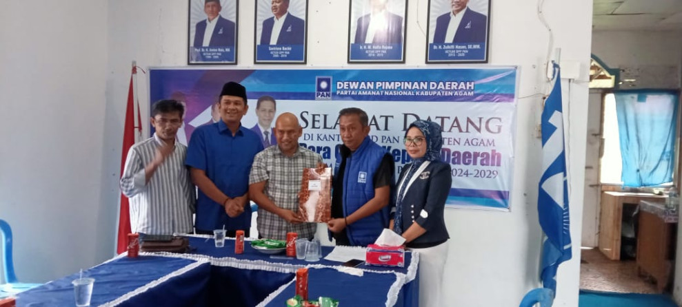 Maju di Pilkada Agam Sumbar, Amril Jambak Resmi Daftar ke Tiga Parpol