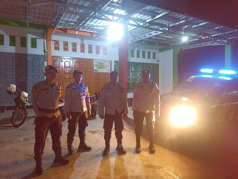 Patroli Malam Hari Jelang Pilkada, Polsek Tempuling Cegah Gangguan Kamtibmas