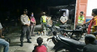 Gabungan TNI, Polri, Satpol PP & Upika Kec.Kerinci Kanan Laksanakan Patroli Malam 