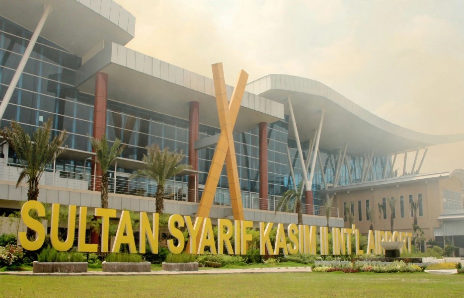 Terparah dalam Sepekan: Jarak Pandang 100 Meter, 12 Penerbangan di Bandara Pekanbaru Delay