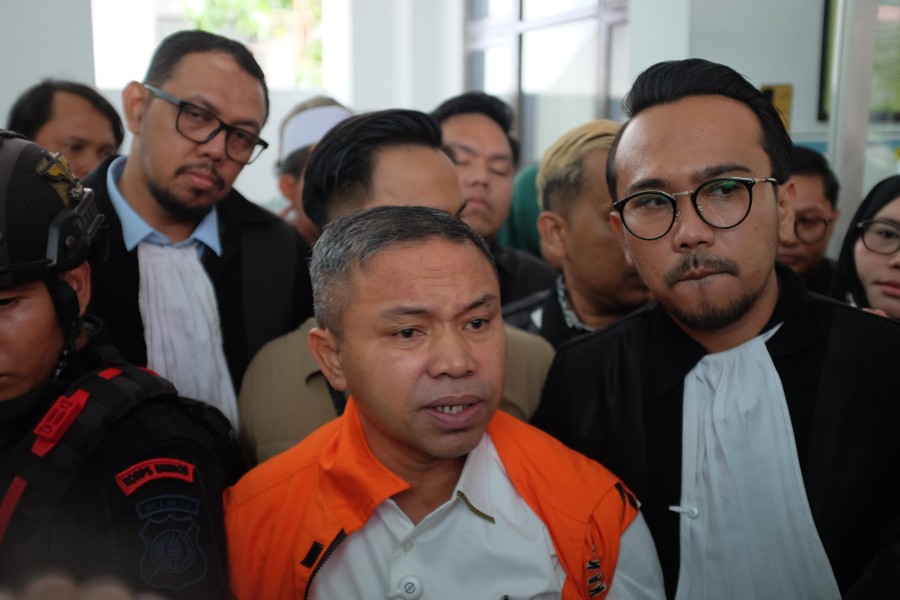Sidang Makin Panas, Penasihat Hukum Sebut Tipikor Tak Berwenang Adili Abdul Wahid