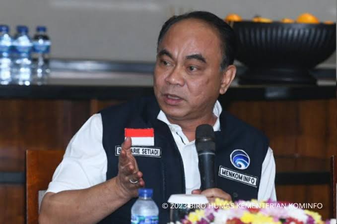 Banyak Rugikan Masyarakat, Menteri Kominfo Kembali Tegaskan Komitmennya Berantas Judi Online