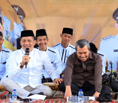 Mulai Akur dengan Gubri, Bupati Meranti Minta Persoalan di Wilayahnya Diperhatikan