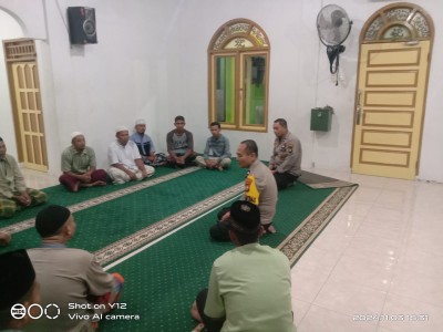 Polsek Tandun Ajak Jamaah Musholla Desa Koto Tandun Sukseskan Pilkada 2024