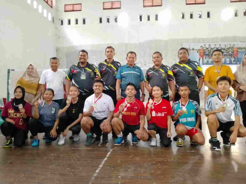 Ukir Prestasi di Tingkat Provinsi, Reno Juara Pertama O2SN SMA se-Riau