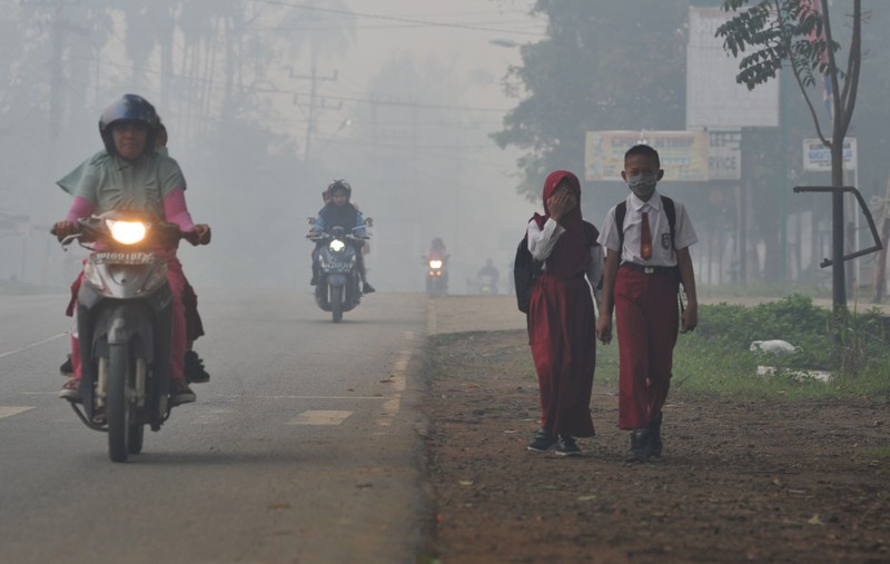 Asap Kiriman Masih Sesakkan Nafas Warga Pekanbaru, Dinkes: Rumah Oksigen Siap 24 Jam