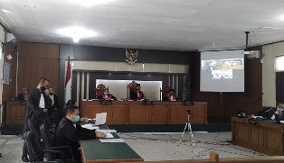 Di Dakwaan Mantan Plt Sekda, Uang Disebut tidak Hanya Mengalir ke Bupati Tapi Juga ke Dewan Kuansing