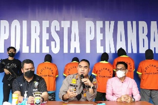 Lima Calon Penumpang Pesawat Diamankan Polisi di Riau Gegara Tes Swab PCR Palsu