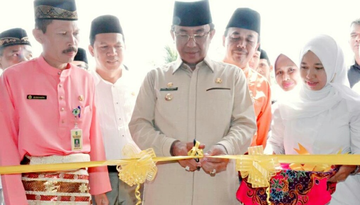 Bupati Inhil Resmikan Stasiun Pengisian Bahan Bakar Nelayan di Kecamatan Concong