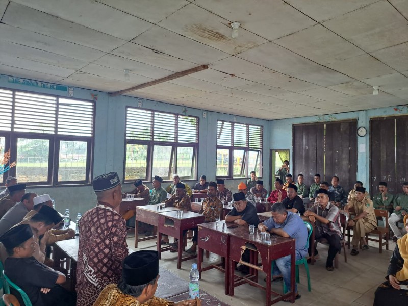 Kapolsek Kunto Darussalam Ajak Masyarakat Desa Kota Intan Sukseskan Pilkada 2024