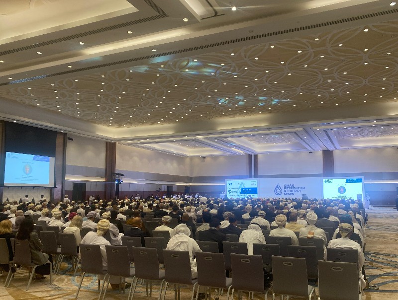 Pertamina Hulu Rokan Pamerkan Inovasi Teknologi di Oman Petroleum dan Energy Show 2024