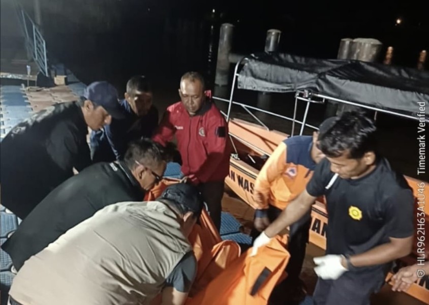 Hari Ketiga Pencarian, Bocah 13 Tahun Tenggelam di Sungai Siak Ditemukan Meninggal