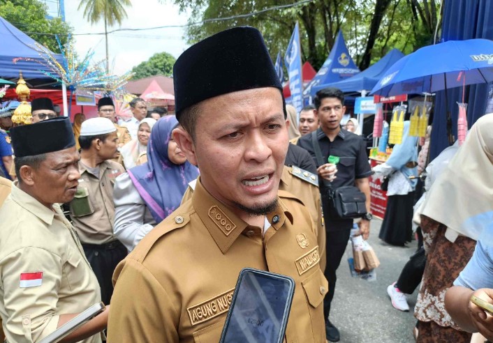 Pemko Pekanbaru Salurkan Bantuan Pangan untuk 63.243 Keluarga Penerima Manfaat