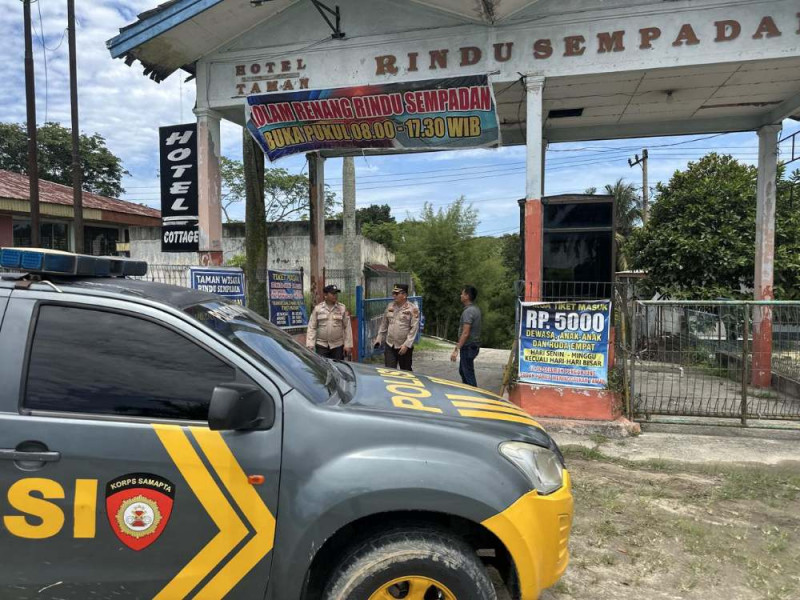 Gelar Patroli Dialogis, Polsek Minas Pastikan Situasi Jelang Pilkada Aman dan Kondusif
