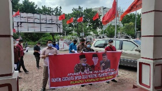 PDIP Riau Didemo, APPMK Minta Megawati Beri Sanksi Tegas Tehadap Sugeng Pranoto