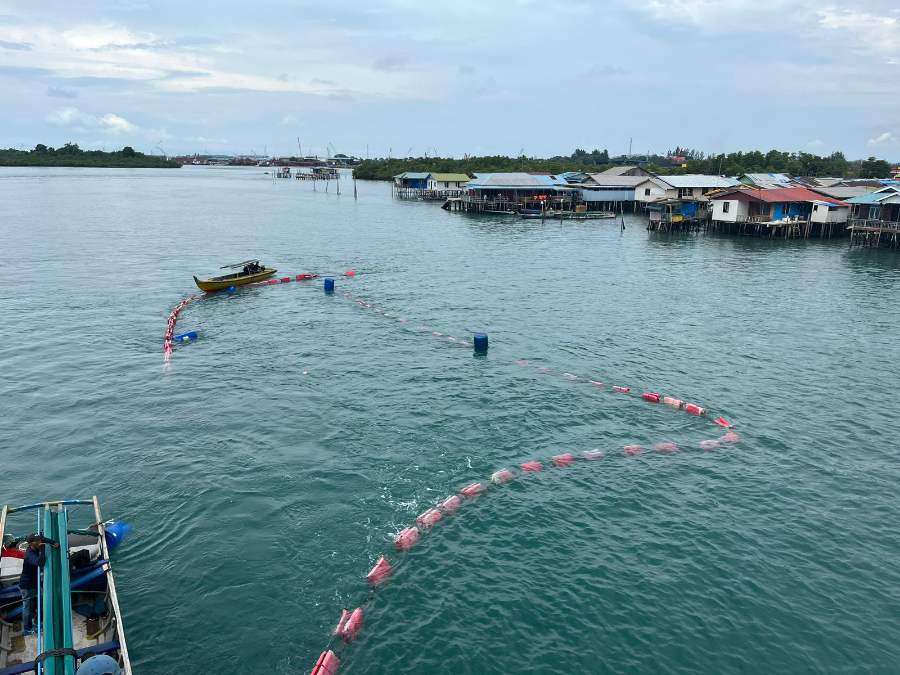 Kabel Laut Batam-Pulau Buluh Beroperasi, Kini Warga Nikmati Listrik PLN 24 Jam
