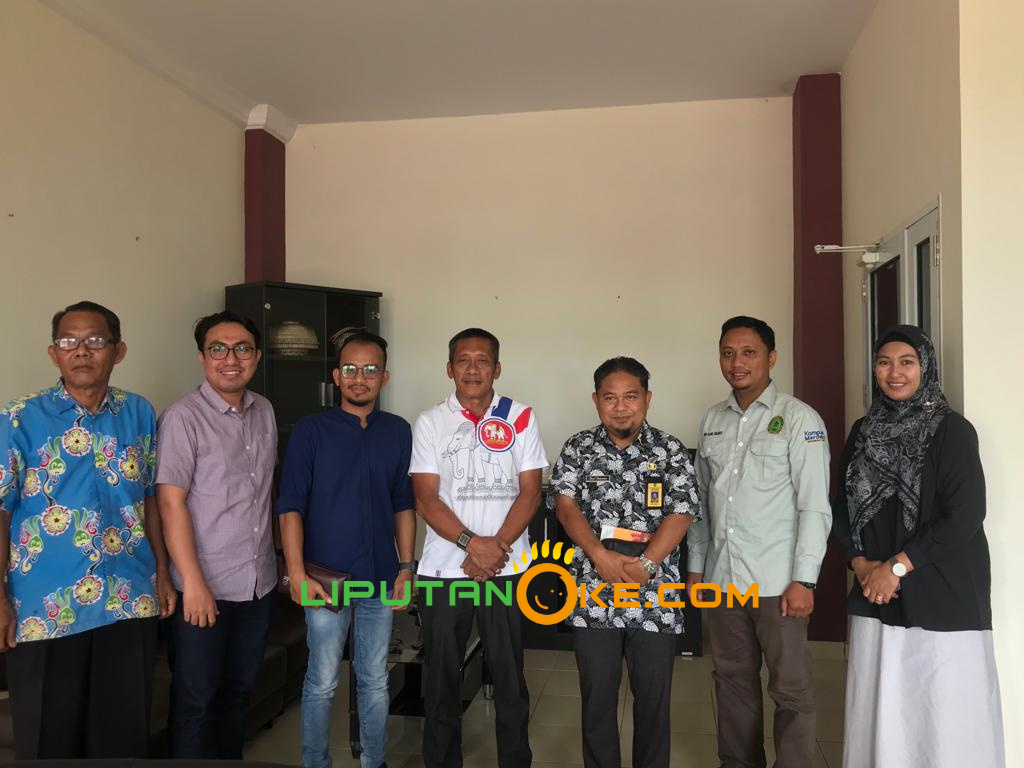 Kepala Diskop dan UKM Inhil Gelar Rapat Bersama Kaprodi Ilmu Manajemen FEB Unisi