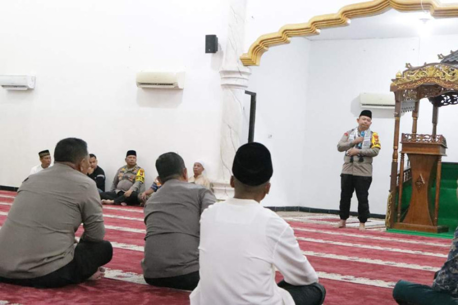 Gelar Subuh Keliling, Kapolres Siak Minta Masyarakat Ciptakan Kamtibmas Aman dan Kondusif Jelang Pilkada